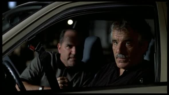 Náhled Velký-průšvih-(2002)-Cz--krimi-thriller-komedie.avi (6)