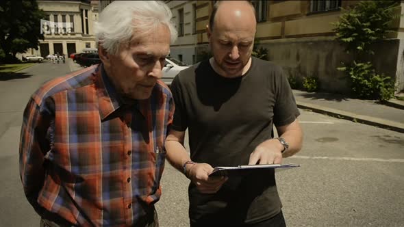 Náhled Stoleti-Miroslava-Zikmunda.2014.TVrip.MP2_2.0.CZ.DAB.mkv (1)
