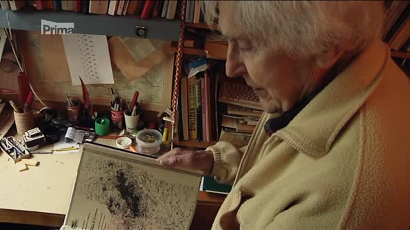 Náhled Stoleti-Miroslava-Zikmunda.2014.TVrip.MP2_2.0.CZ.DAB.mkv (9)
