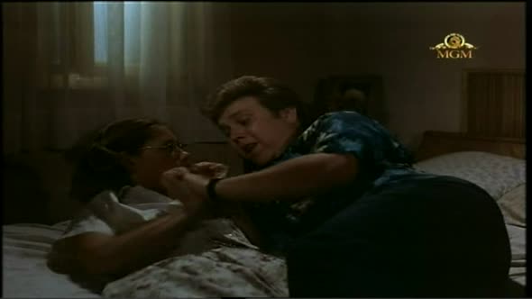Náhled Zmrzlina na klacku - Peprna-zvejka-Lemon Popsicle 3.CZ.1981..avi (3)