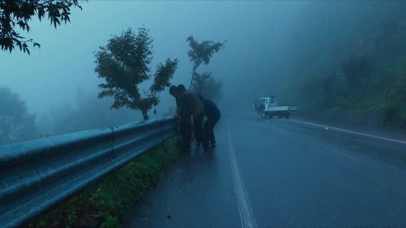Náhled The Wailing.(Gokseong).2016.CZ titulky.BDRip.avi (9)