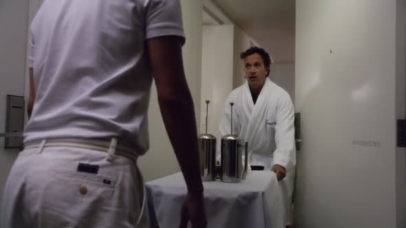 Náhled Hawaii 5-0 S05E22 - WEB-DL CZdabing.mkv (1)