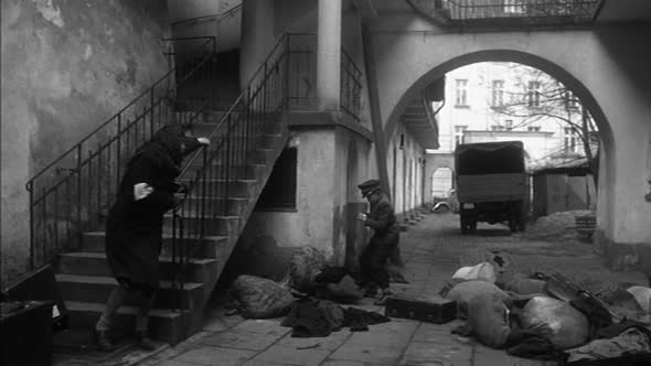 Náhled SCHINDLERŮV SEZNAM---CZ-dvdrip-.avi (6)