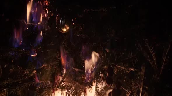 Náhled Krampus---Táhni-k-čertu-2015-CZ-dabing.avi (6)