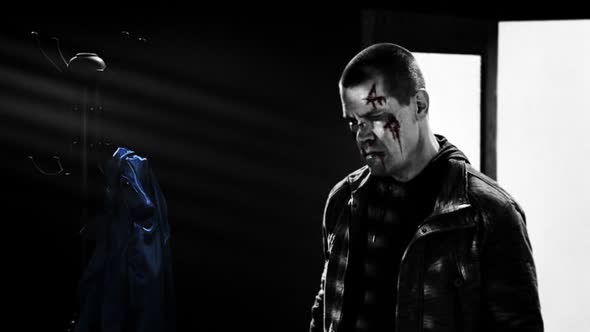 Náhled Sin City 2-Žena pro kterou bych vraždil-2014-Cz.dabing.avi (4)