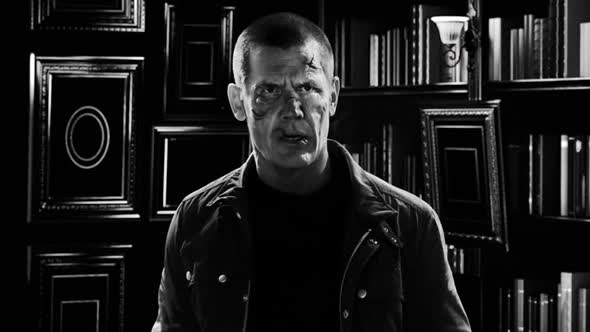 Náhled Sin City 2-Žena pro kterou bych vraždil-2014-Cz.dabing.avi (5)