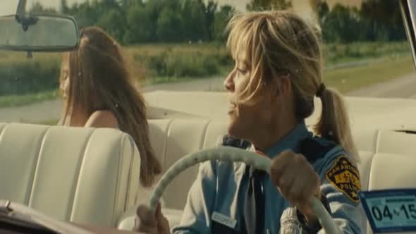 Náhled Divoká dvojka (Hot Pursuit - 2015) cz dabing, akční, komedie.avi (2)