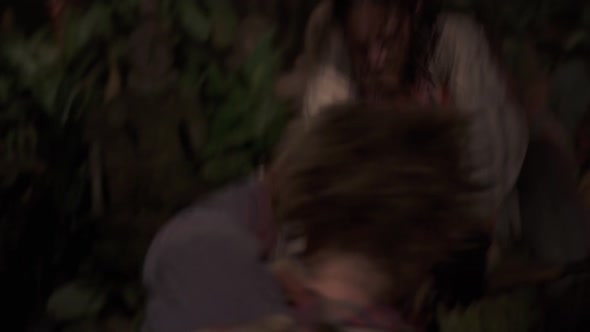 Náhled Prevrat-No-Escape-2015-BRRip.1080p-cz.mkv (8)