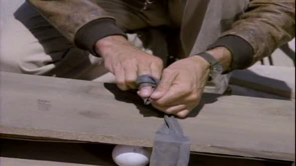 Náhled MacGyver S01E03 zlodej z budapesti (CZ).avi (5)