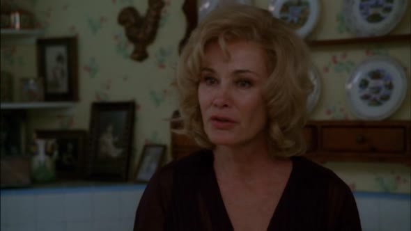 Náhled American Horror Story S01E09 - Strasidelna divenka - DVDRip.CZdab.avi (8)