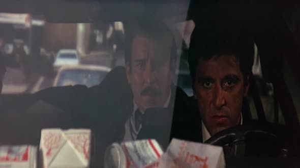 Náhled Scarface.1983.1080p.BRrip.x264.YIFY.mp4 (10)
