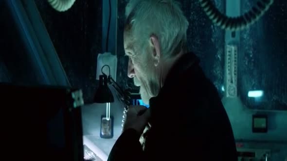 Náhled Harbinger-Down-(2015)-Cz-tit.-Sci-Fi--Horor--!!NOVINKA!!-Move-MAG.avi (10)