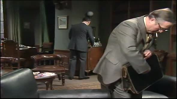 Náhled Jiste pane ministre 2x01 Humanni spolecnost.avi (8)