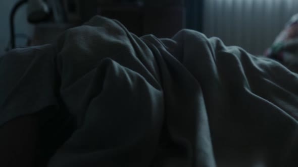 Náhled Le.tout.nouveau.testament.2015.BDRip.XviD.CZ-TreZzoR.avi (10)