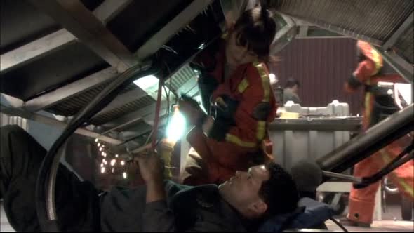 Náhled Battlestar Galactica CZ - 02x09 - Let Fnixe.avi (10)