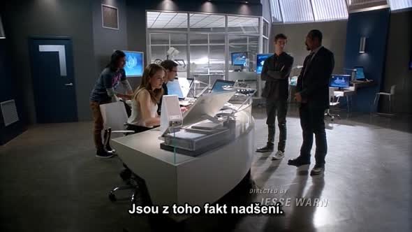 Náhled The-Flash-S01E03-(1x03)---CZ-titulky.avi (2)