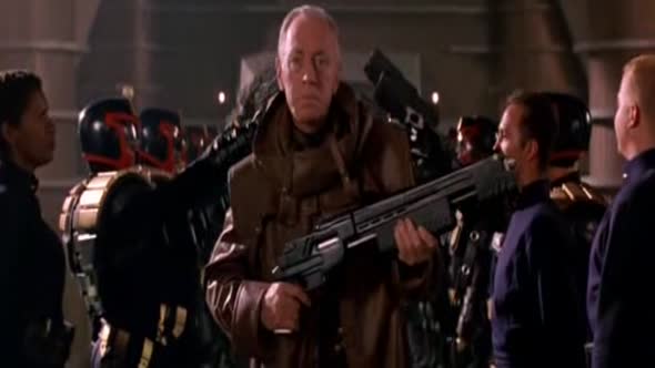 Náhled Soudce Dredd - CZ (1995).avi (5)