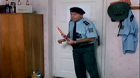 Náhled Byl-jednou-jeden-polda-3-cz-filmy-česká-akční-komedie.avi (5)