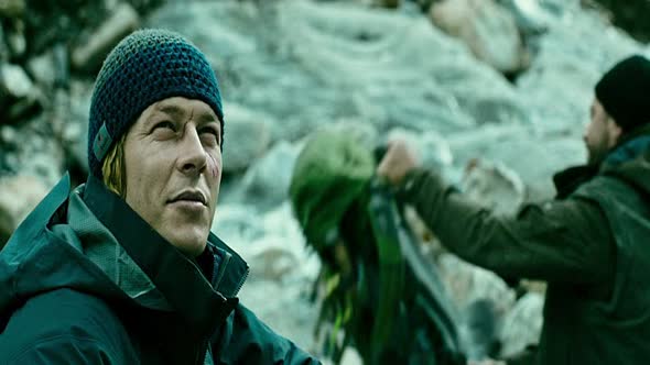 Náhled Point.Break.2015.BRRip.CZ.avi (4)