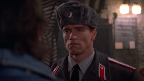 Náhled Rude.horko-Red.Heat.1080p.CZ.EN.DTS.x264.1988.mkv (1)