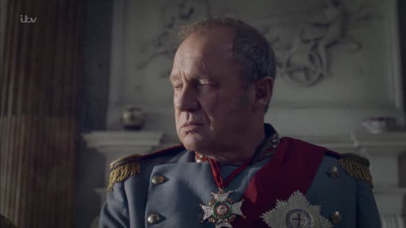 Náhled victoria.s01e01.720p.hdtv.x264-tla.mkv (2)