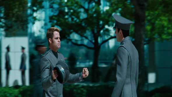 Náhled Startrek-2012.avi (1)