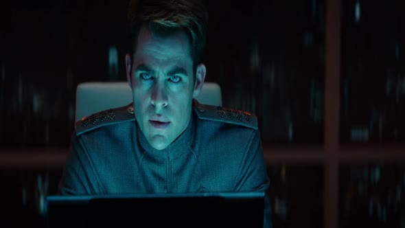 Náhled Startrek-2012.avi (2)