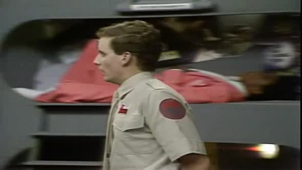 Náhled Červený trpaslík - Red dwarf S01E03 DVDrip CZDAB.avi (9)