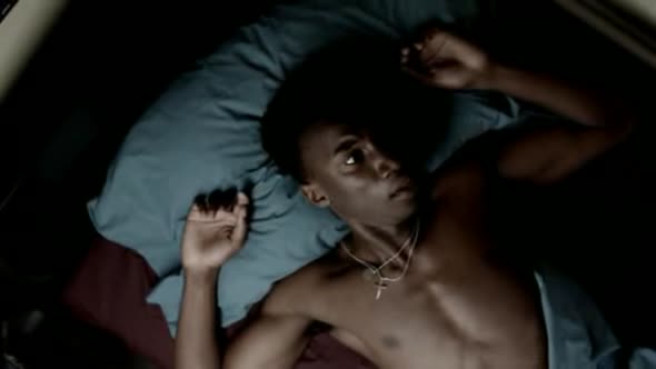 Náhled Zmetci-(Misfits)-s01e04.avi (9)