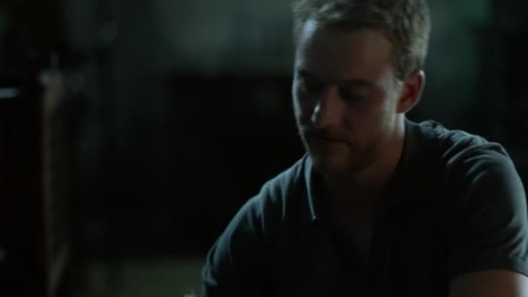 Náhled Homeland.S05E05.HDTV.x264-FLEET.mp4 (4)