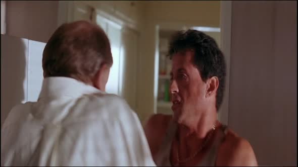Náhled Tango & Cash-1998.CZ.dabing.avi (7)