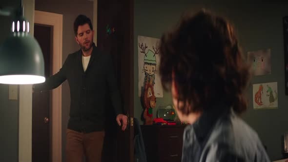 Náhled Krampus Táhni k čertu Krampus (2015) CZdub HQ.avi (2)