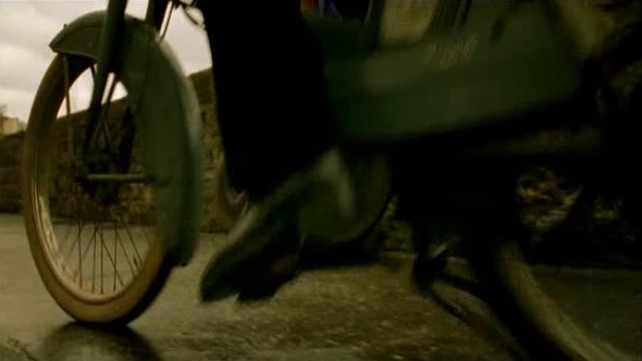 Náhled Amelie-z-Montmartru-2001-DvDRip.XViD.CZ.-by-DeeJay-Snoopy77.avi (4)