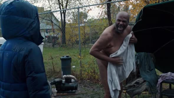 Náhled shameless.us.s02e11.hdtv.xvid-Nicole.avi (3)