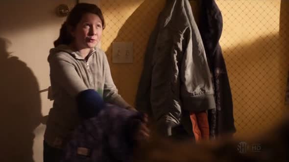 Náhled shameless.us.s02e11.hdtv.xvid-Nicole.avi (5)