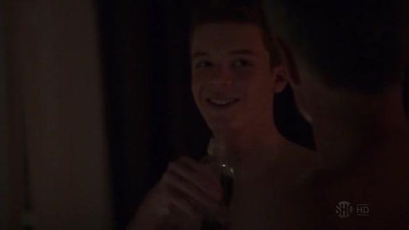 Náhled shameless.us.s02e11.hdtv.xvid-Nicole.avi (7)
