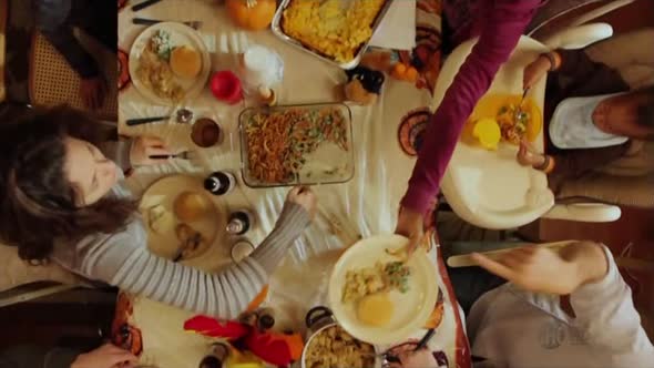 Náhled shameless.us.s02e11.hdtv.xvid-Nicole.avi (10)