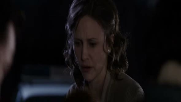 Náhled V-zajetí-démonů-2013-DVDRip-CZ-Dabing.avi (10)