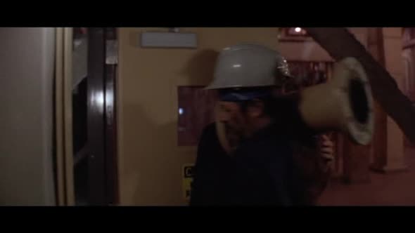 Náhled Aljaška-v-plamenech-CZ-dabing---Ak-ní--Dobrodružný,-USA,-1994-(nejlepsi-filmy.mypage.cz).avi (7)