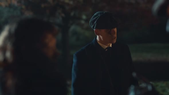 Náhled Peaky.Blinders.S03E03.HDTV.x264-RiVER.mkv (4)