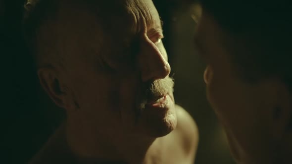 Náhled Peaky.Blinders.S03E03.HDTV.x264-RiVER.mkv (8)