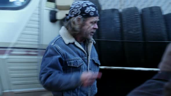 Náhled Shameless.S01E11.BDRip.XviD-REWARD.avi (10)