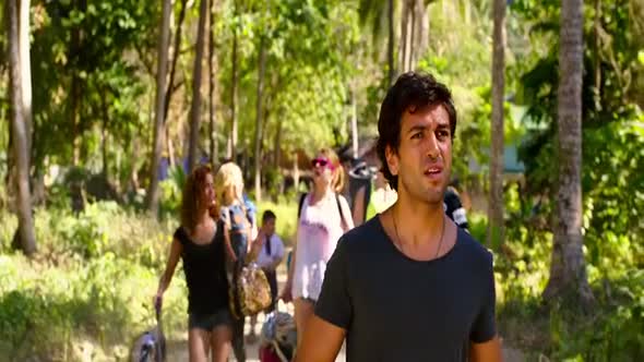 Náhled Fakjů pane učiteli 2 Fack ju Göhte 2 (2015) CZdub HQ.avi (4)
