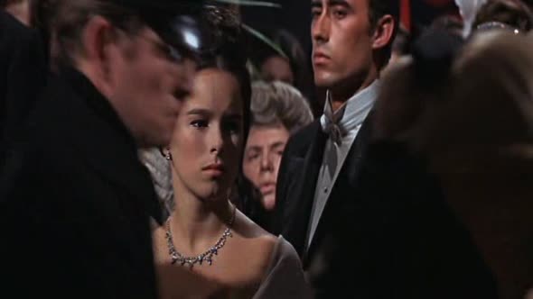 Náhled Doktor Živago - Doctor Zhivago - 1965 DVDrip CZdabing.avi (4)