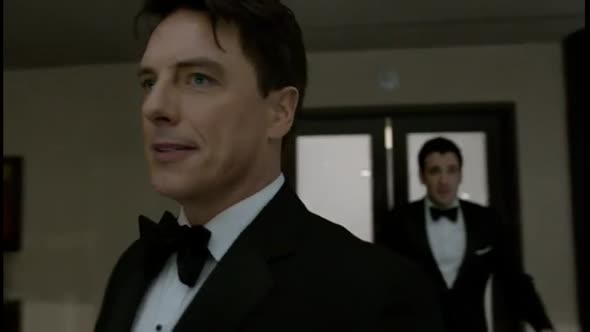 Náhled Arrow s01e16 Chycen při činu.avi (8)