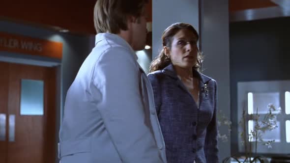 Náhled Dr.-House-S01E13.avi (4)