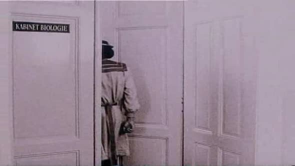 Náhled Jara_Cimrman_lezici_spici_1983_dabing.avi (2)