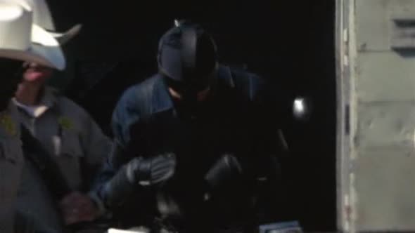 Náhled Z-nuly-hrdinou-CZ-dabing---Komedie,-USA,-2002-(nejlepsi-filmy.mypage.cz).avi (3)