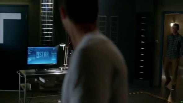 Náhled THE FLASH S01E13 CZTIT - scifi, akční seriál.avi (10)