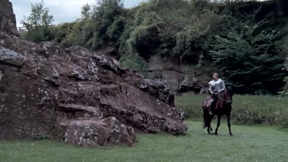 Náhled Merlin-S02E08-DVDRip-XviD-CZ.avi (7)